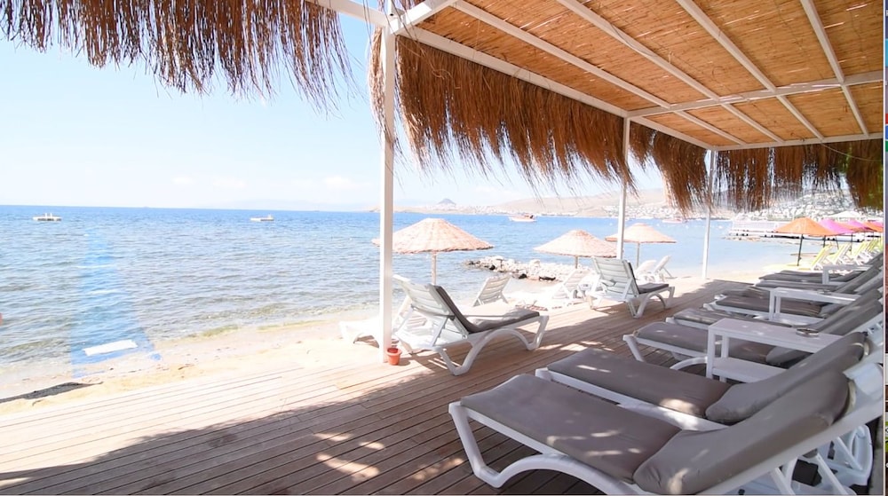 Tasev Apart Hotel
