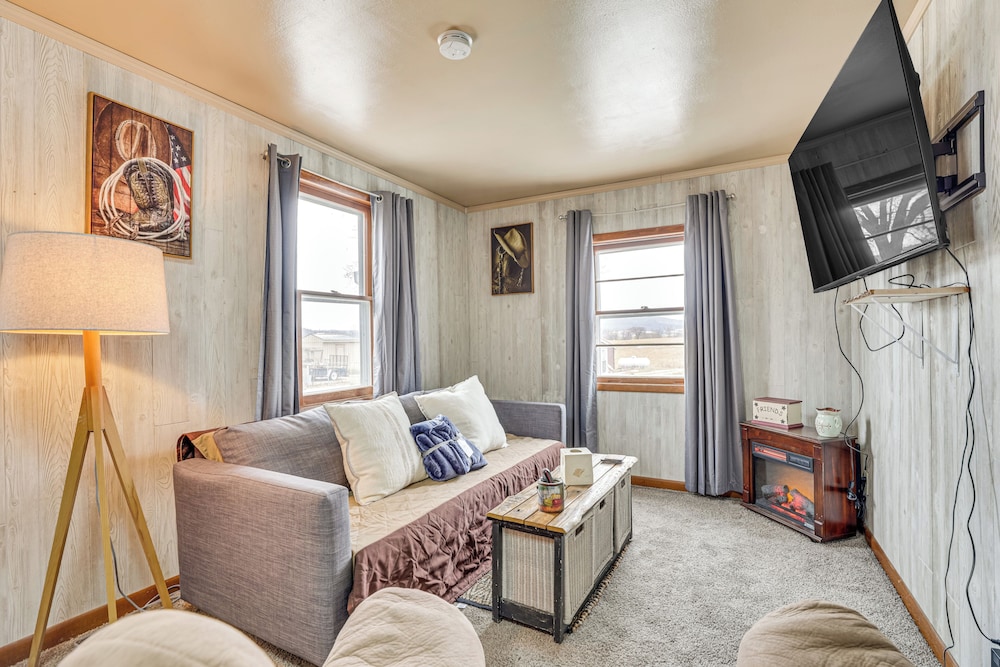 Restaurant On-site: North Freedom Apt w/ Yard!