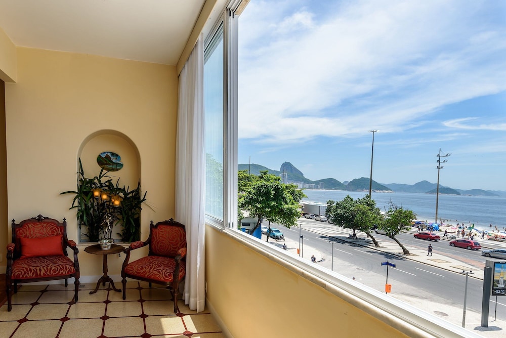 Classic 4-bedrooms by the Sea A 3484/301
