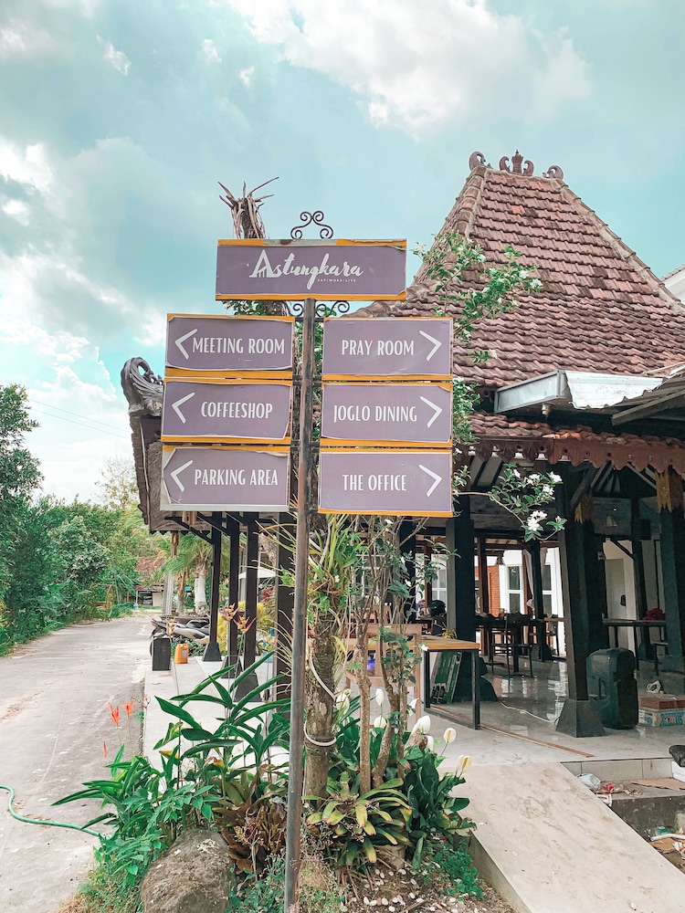 Astungkara Space