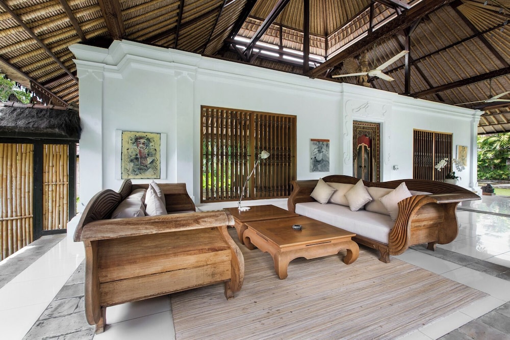 Villa Wantilan Putih