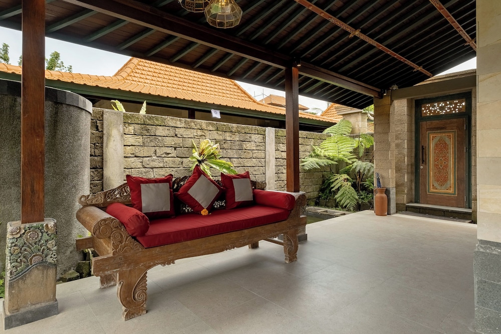 Agrapana Ubud Villa