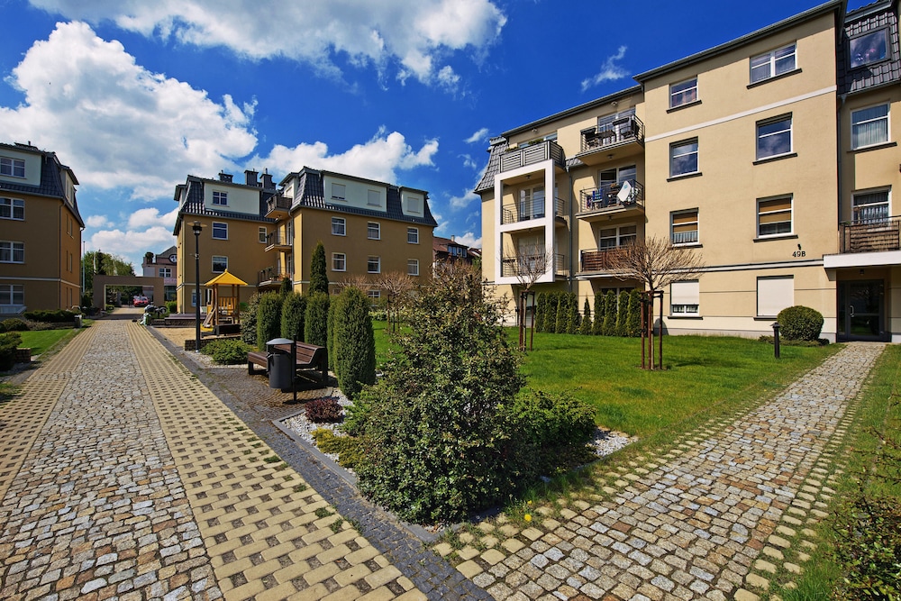 Dom & House - Apartments Parkur