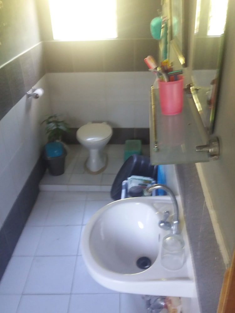 Carabao Backpackers & Guesthouse