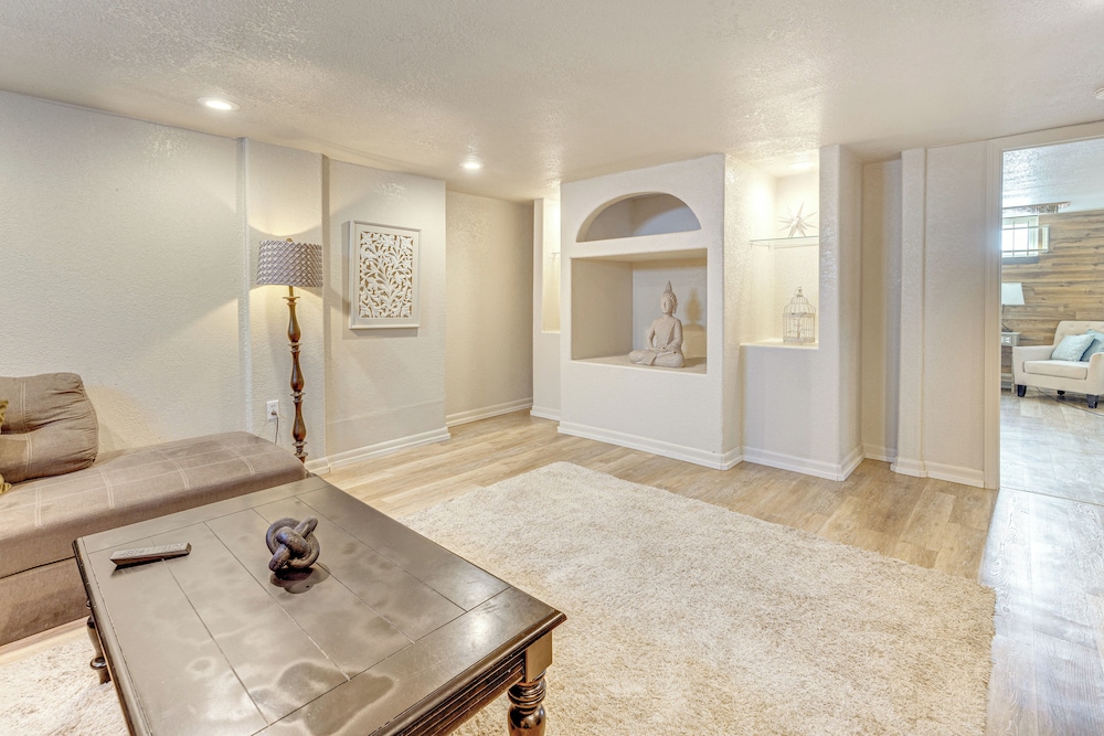 3 Mi to Pueblo Riverwalk: Quiet Home w/ Patio