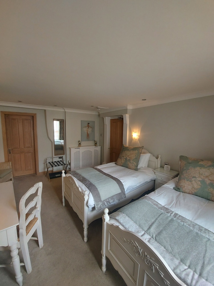 Castle View Guest House