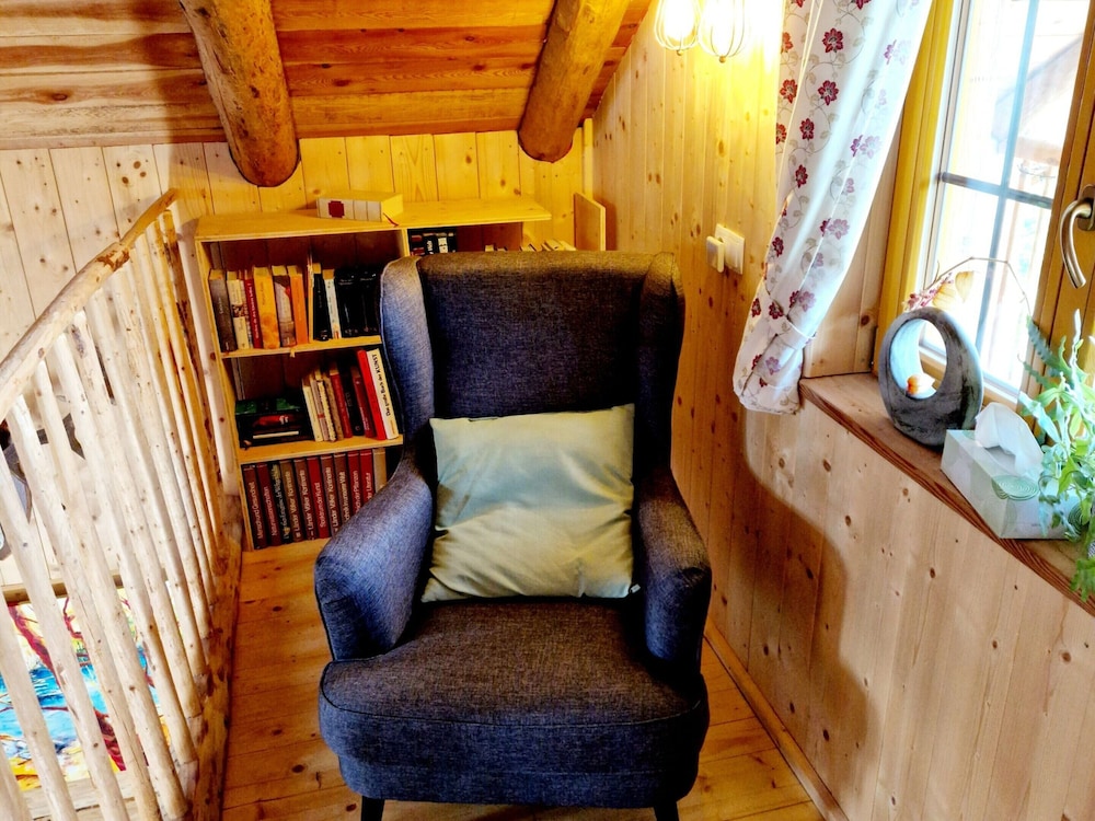 Nice Chalet in Klagenfurt With hot tub