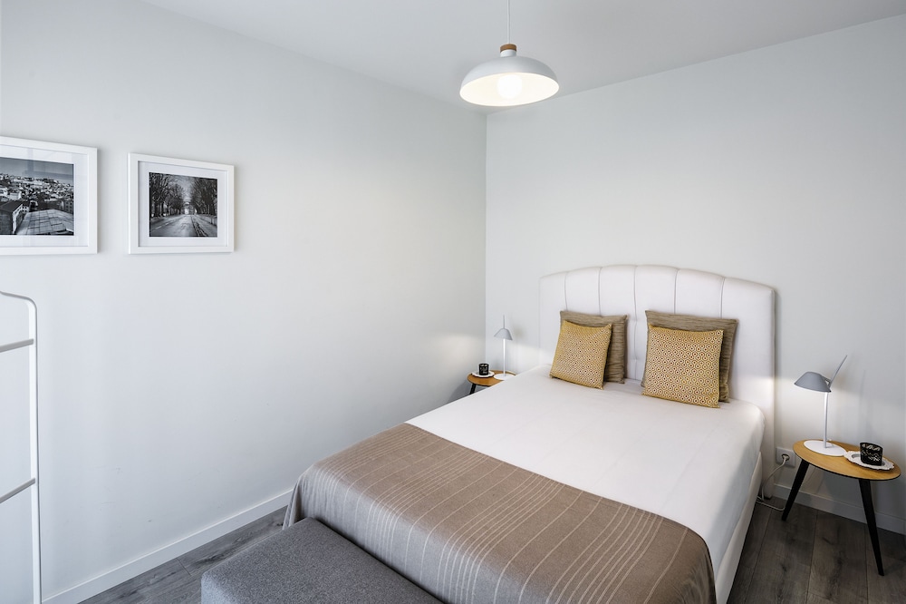 JR Studios & Suites — photo 15
