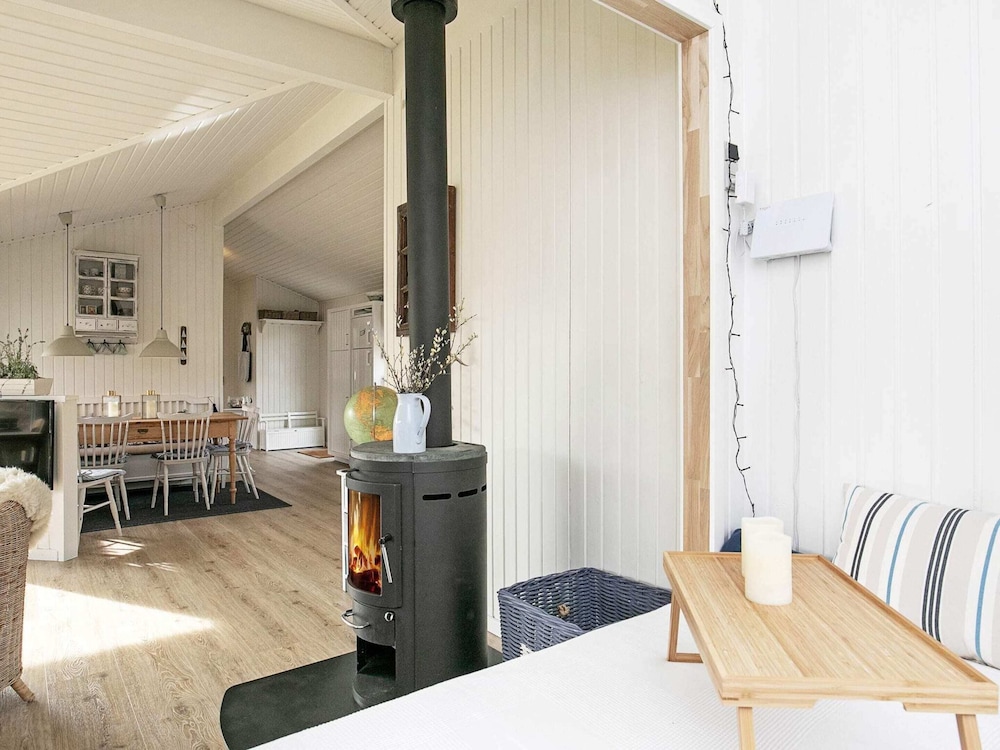 6 Person Holiday Home in Saltum view 3