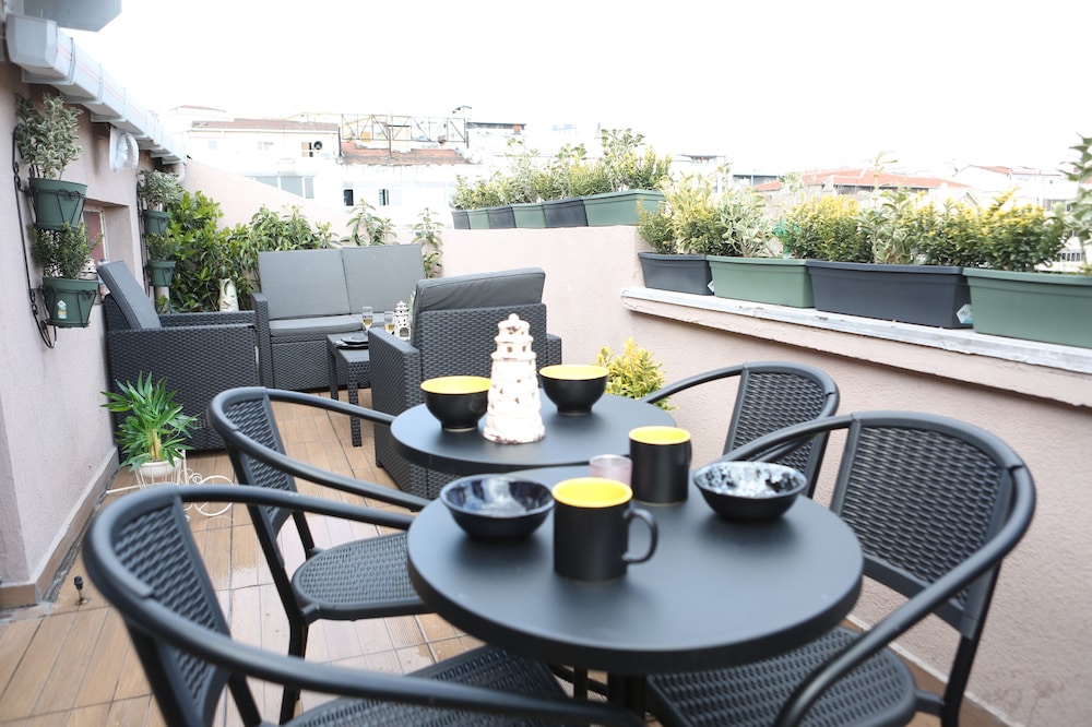 Karakoy VAV Suites