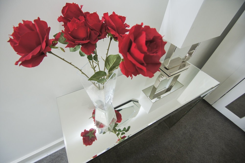Norton Apartment by Brighton Holiday Lets view 5