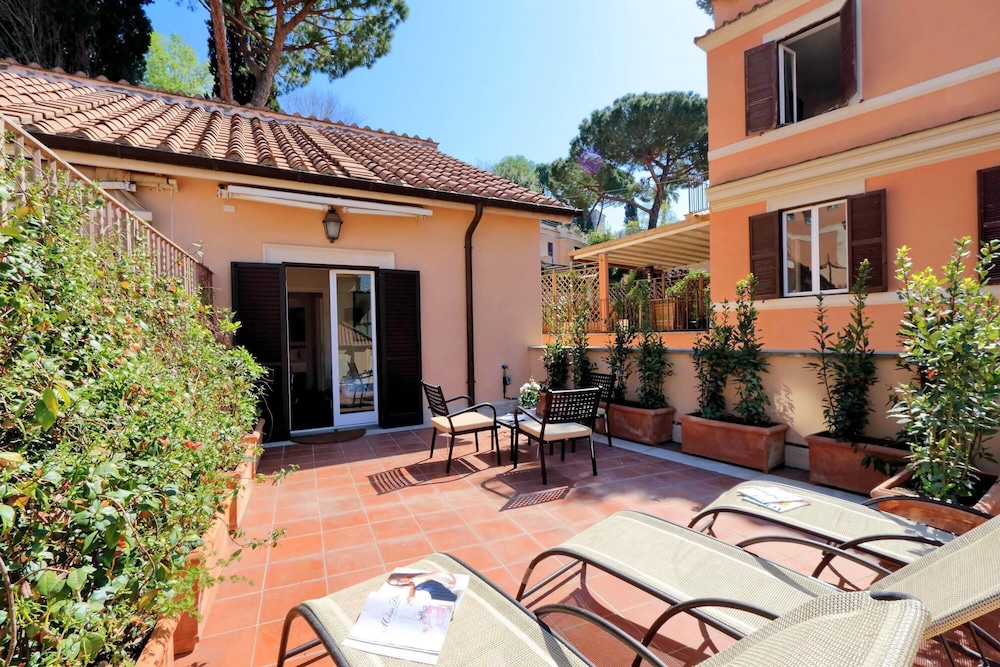 B5 Piazzetta Margutta - B5 - My Extra Home