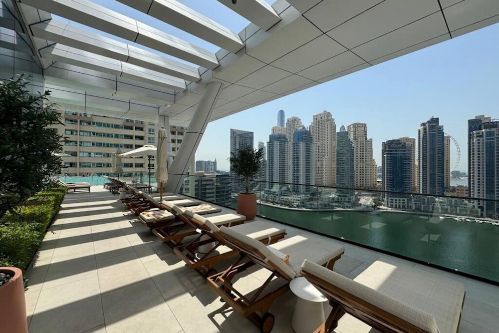 DXB - Vida Residences Dubai Marina - 4308 - DM