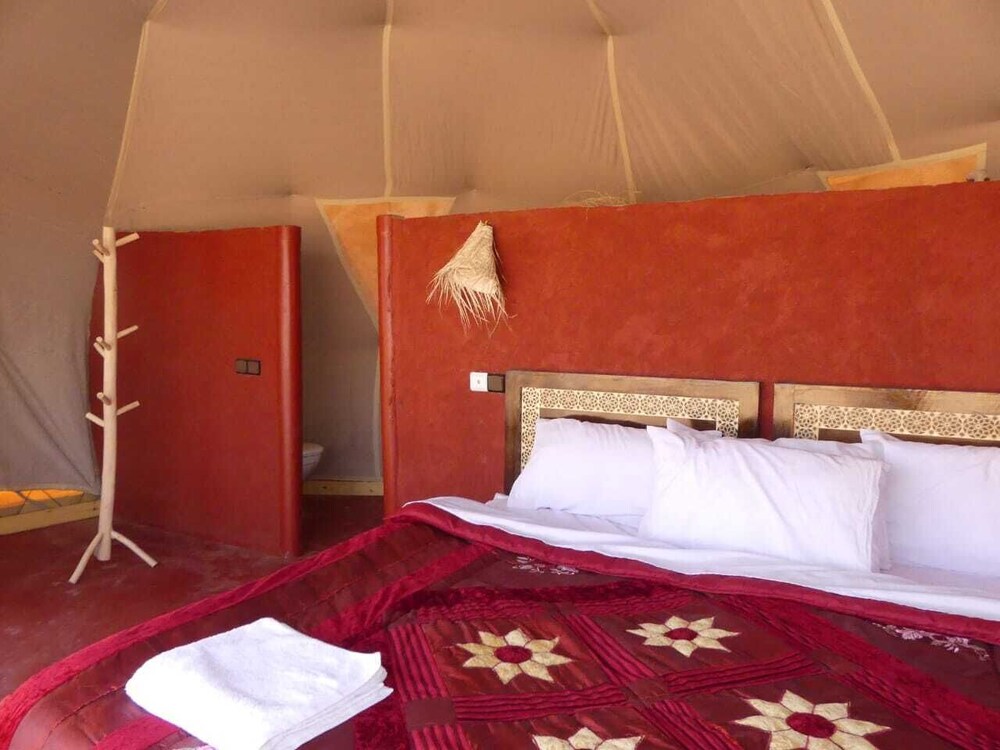 Spiros rooms