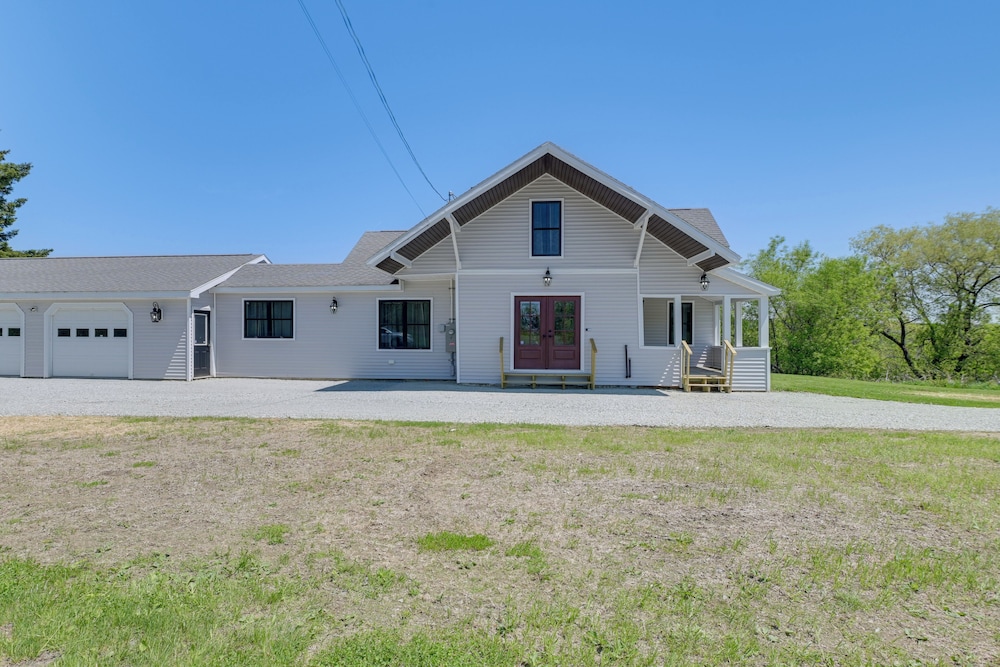 Pond Views: Spacious Family Home in Presque Isle!