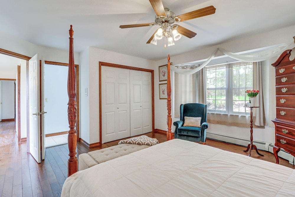Lake-view Gem w/ Game Room in Long Pond!