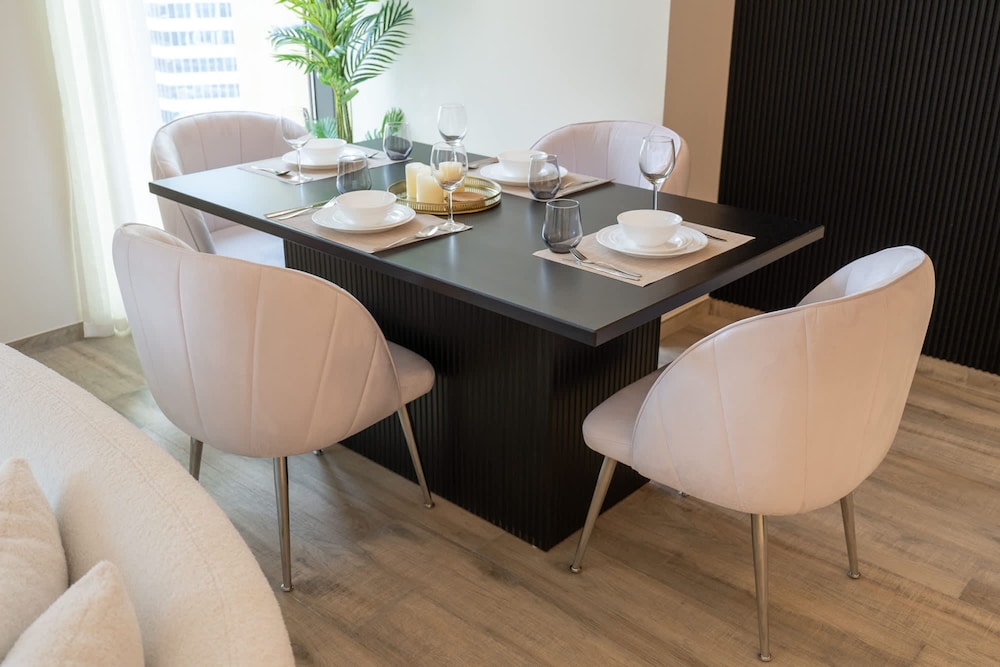 Elegant 1-bedroom Apartment for 2 Near to Burj Khalifa
