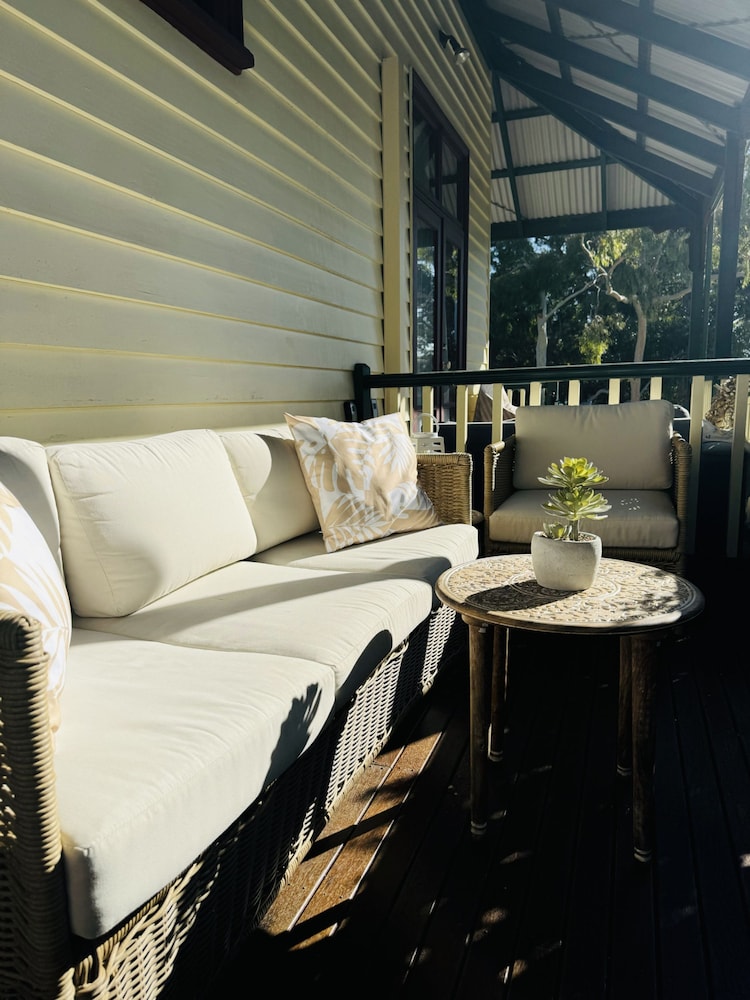 Central Lorne Retreat Quality Home Near Beach Town
