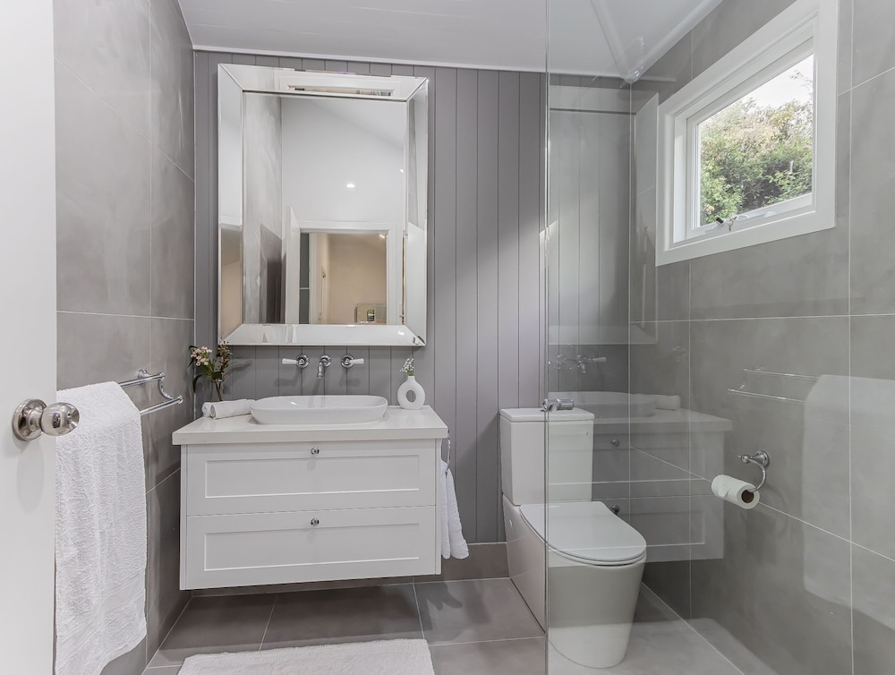 Hamptons White House