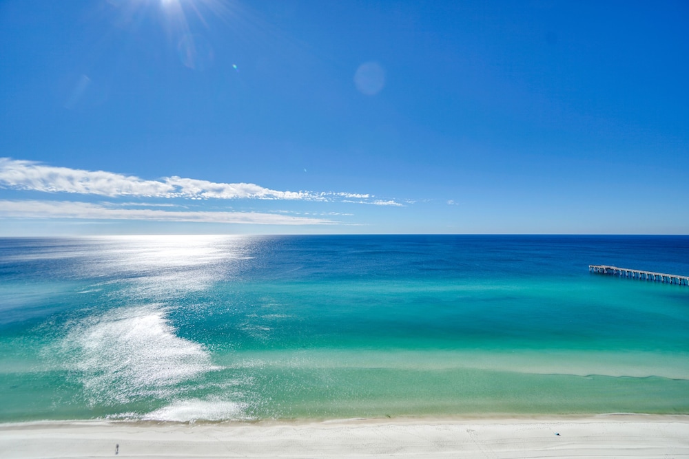Calypso Beach Resort by Panhandle Getaways