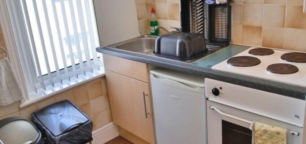 Lynton Apartments