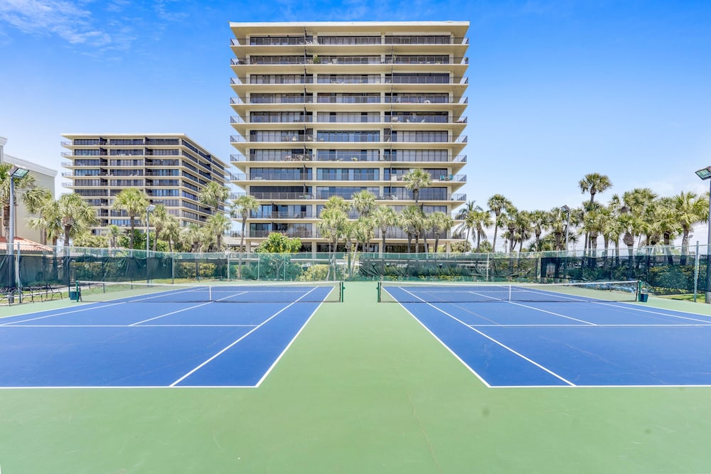 Land's End 3-305 Bay Front - Premier