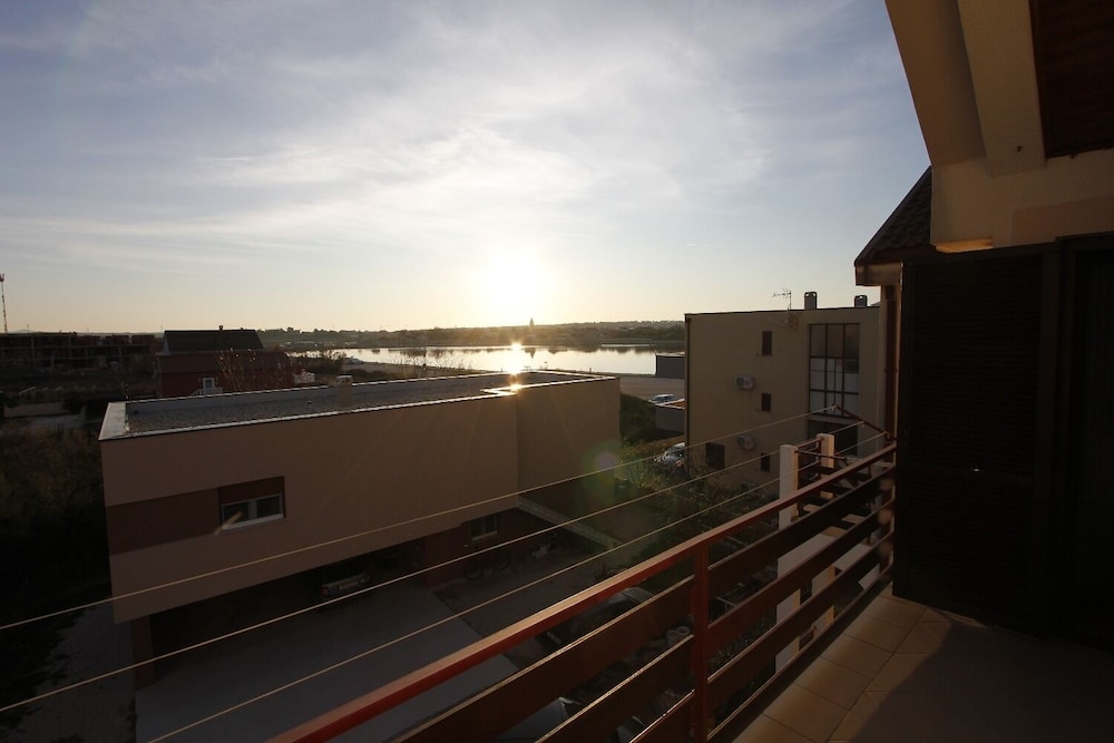 Oasis - A2 view 5