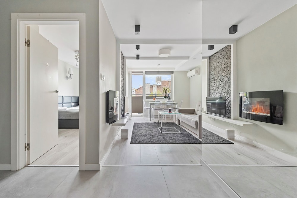 RentPlanet - Apartament na Śródmieściu