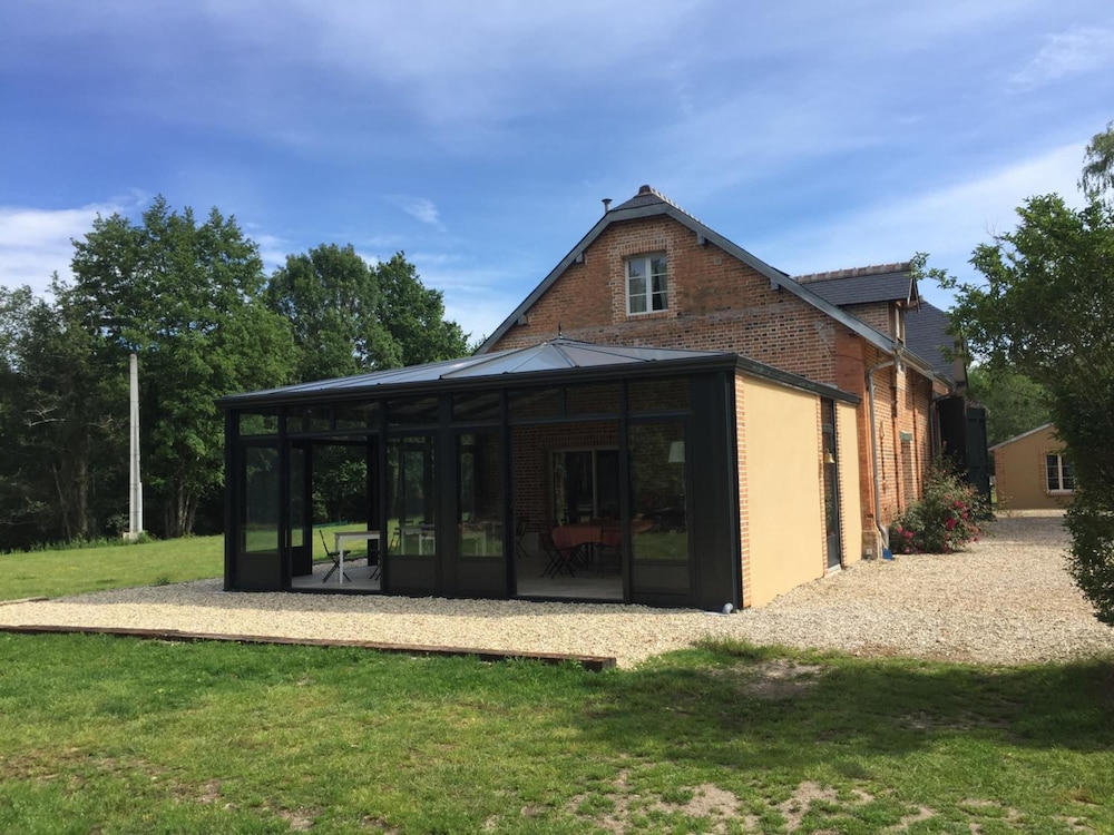 Montperthuis