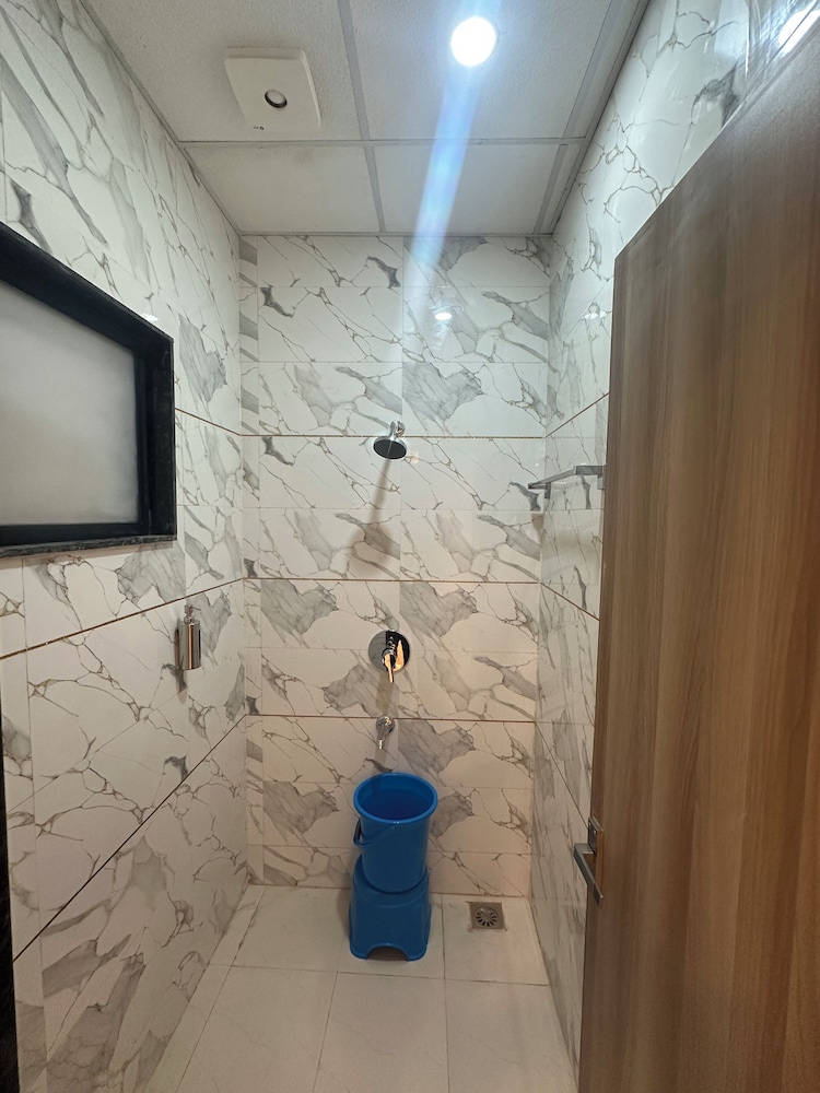 Hotel Vrinda Shridhar