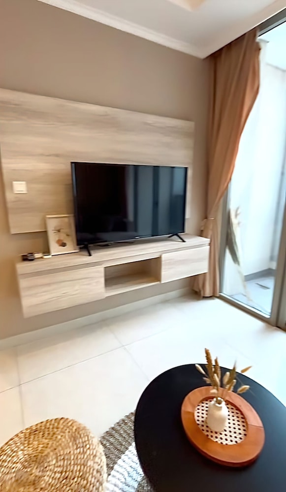 Premium Taman Anggrek Residences