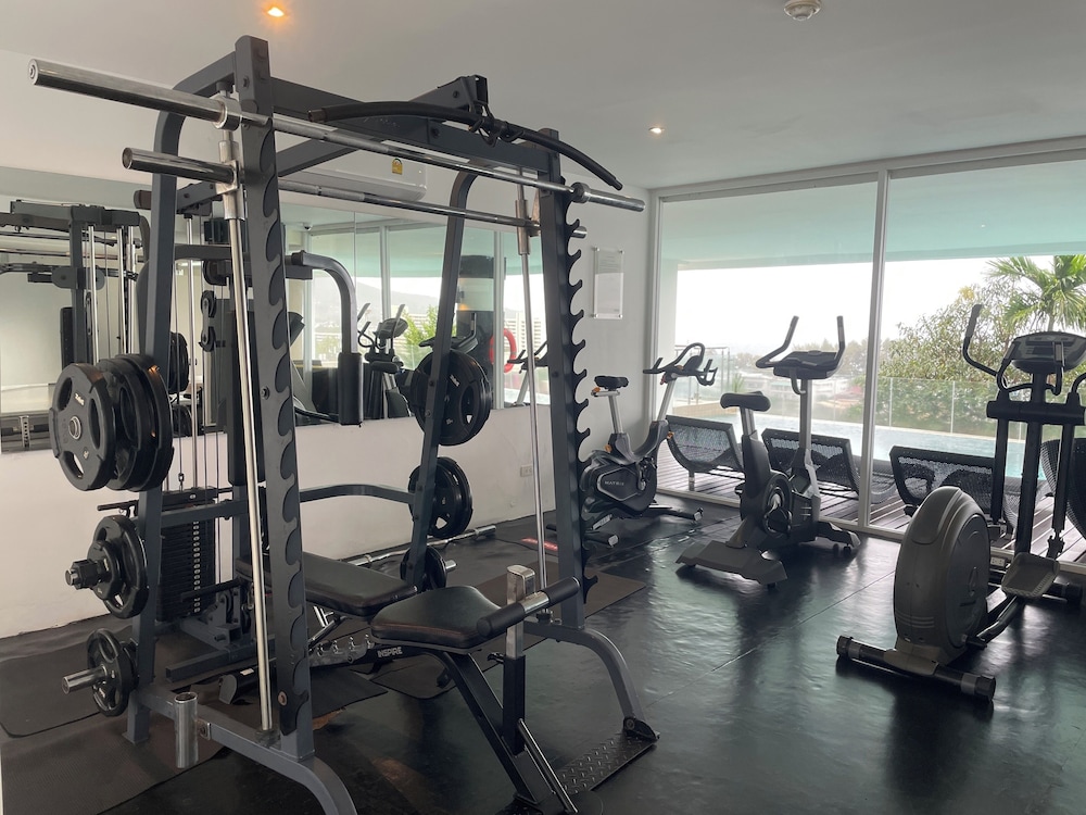 B11 Sunset Plaza Partial Seaview 1 Bedroom 1 Bathroom With Large Jaguzzi