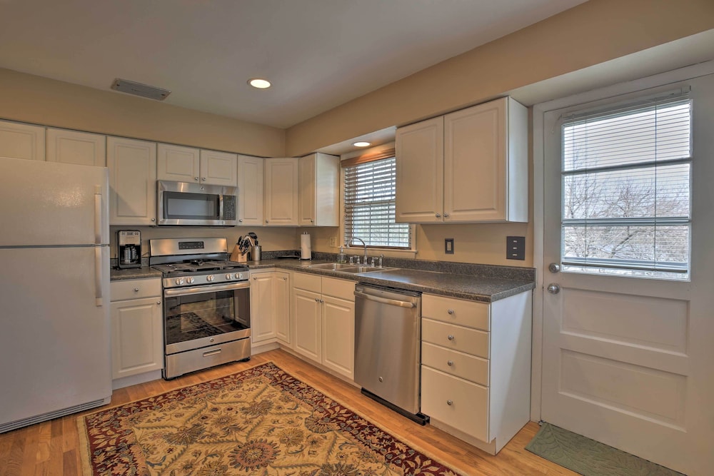 Lexington Vacations - Lexington Family Home 2 Miles to UK Campus! - Property Image 23