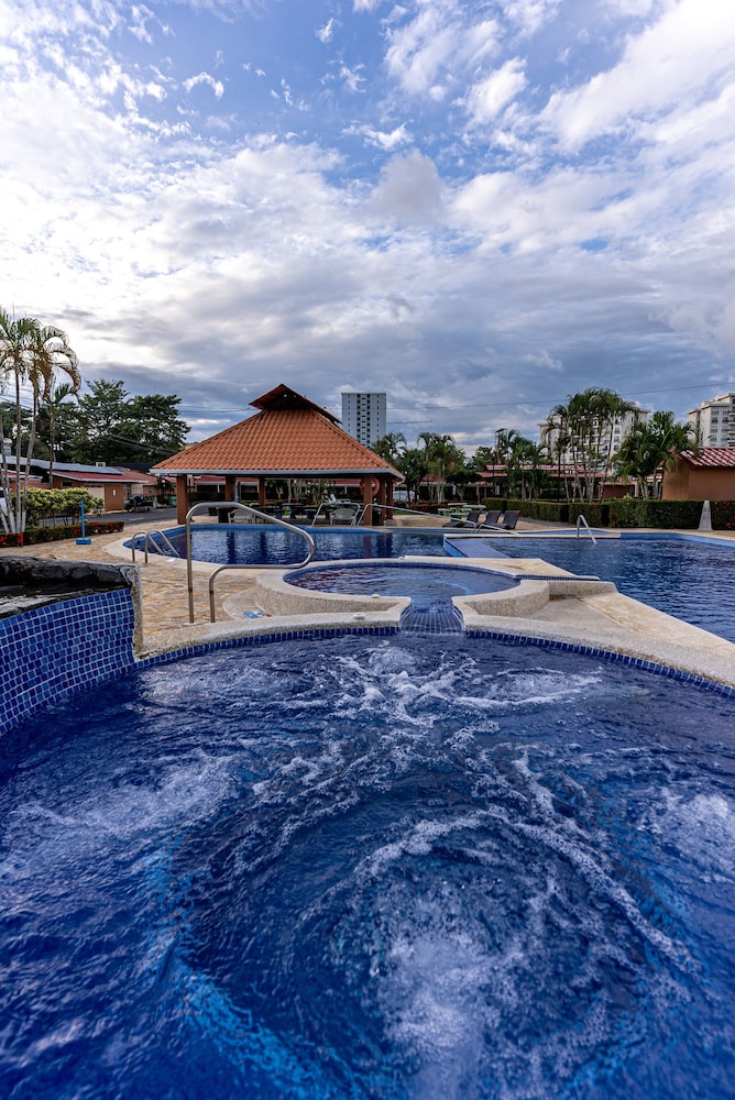 Villas Paraiso B52