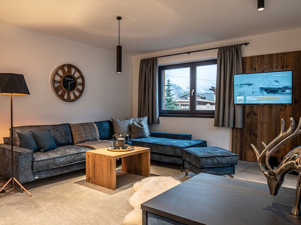 Chalet in Pinzgau Near Ski Slopes & Sauna
