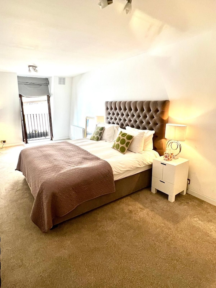Mayfair Piccadilly Apartment