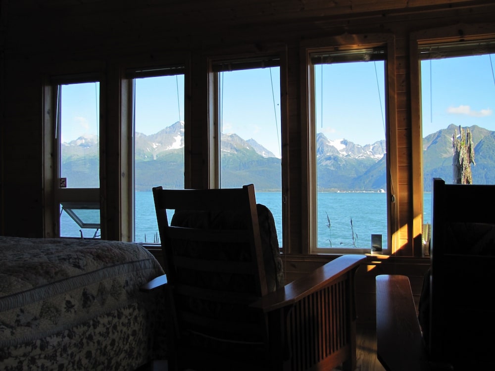 Angels Rest on Resurrection Bay LLC