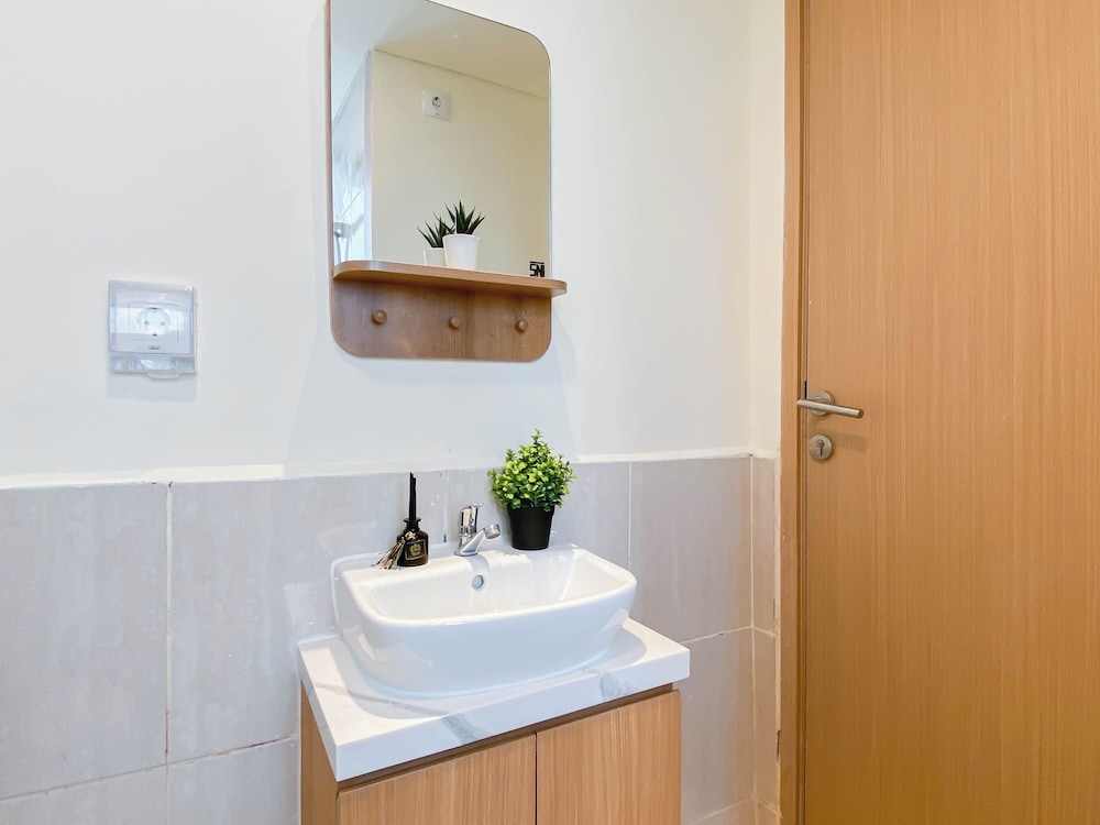 Modern 2Br At Meikarta Apartment Near Aeon Delta Mas
