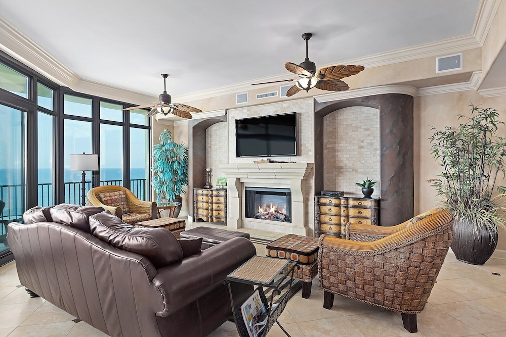 Phoenix West by Southern Vacation Rentals