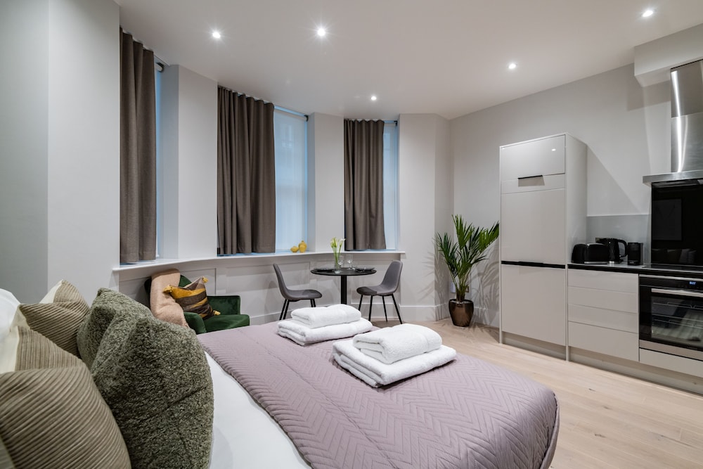 South Kensington Apartments