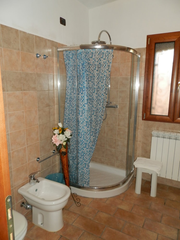 Photo 24