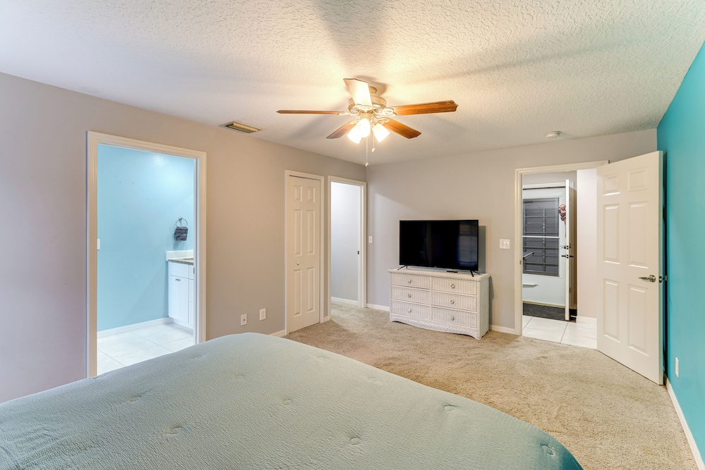 Family Getaway w/ Backyard Oasis in Vero Beach!