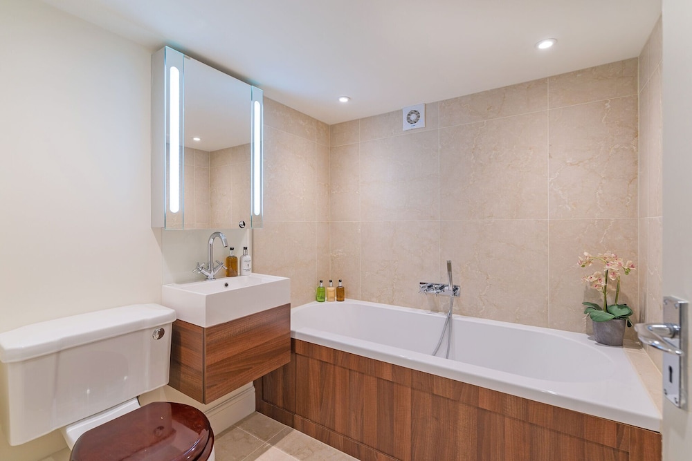 3 Bedroom Mews House - Marble Arch
