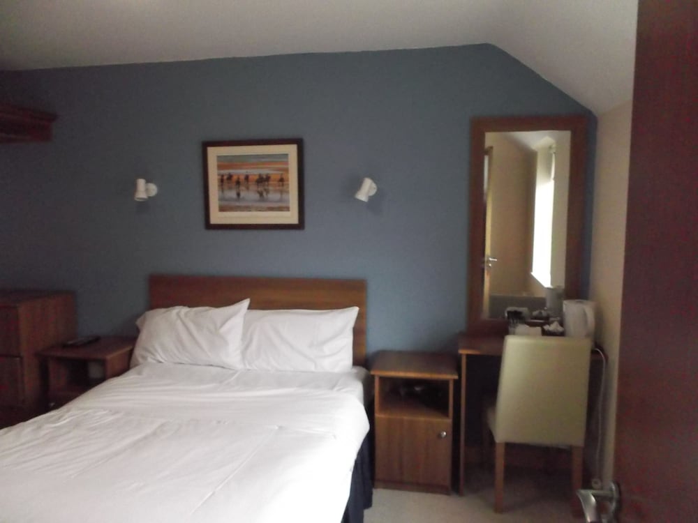 Dalys Inn view 5