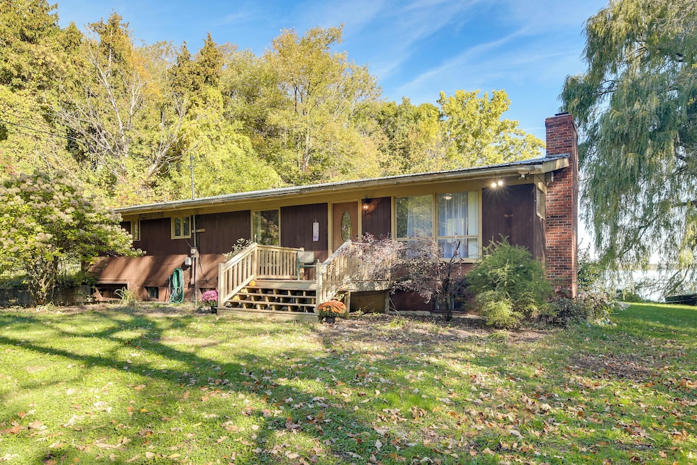 Waterfront Lake Champlain Home w/ Spacious Deck!