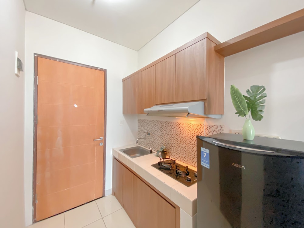Tidy Trendy Studio Apartment Dave