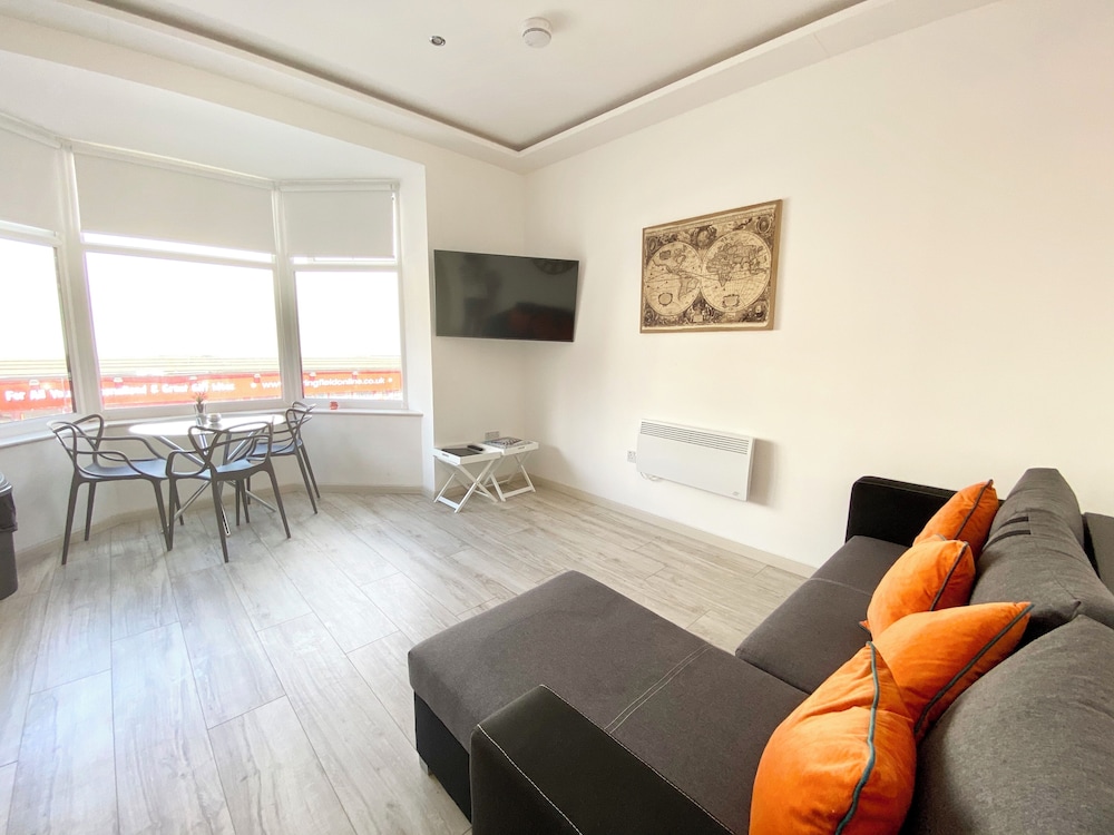 Princess Service Apartments - Town Centre view 3