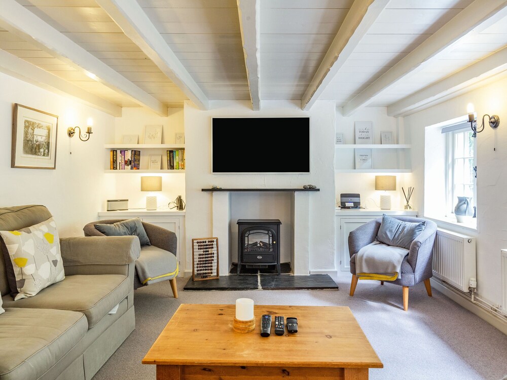 3 Rose Cottages