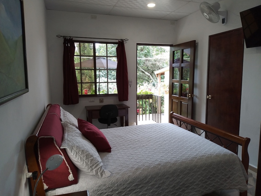 Aparthotel Boquete view 4
