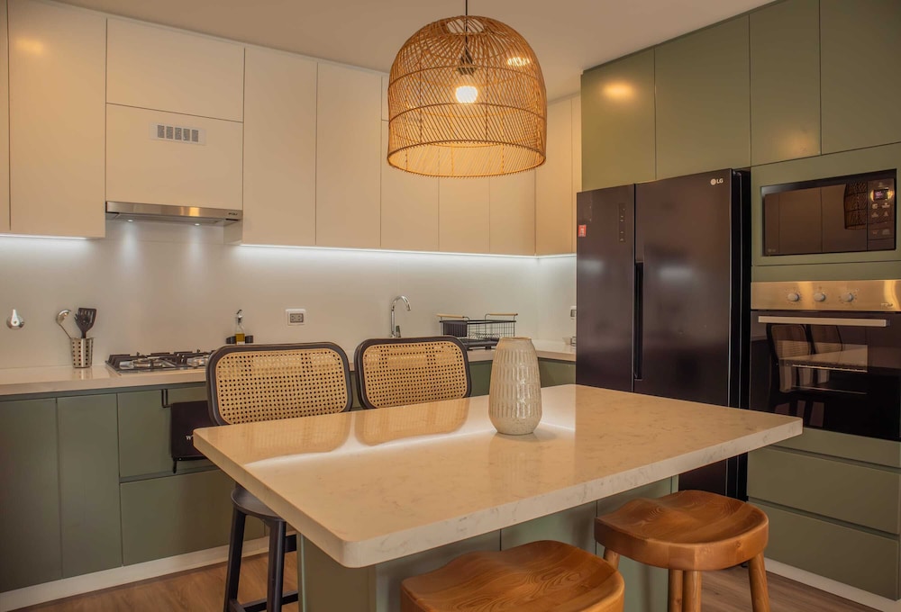 w Stunning 1BR in Miraflores